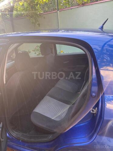 Fiat Punto-12