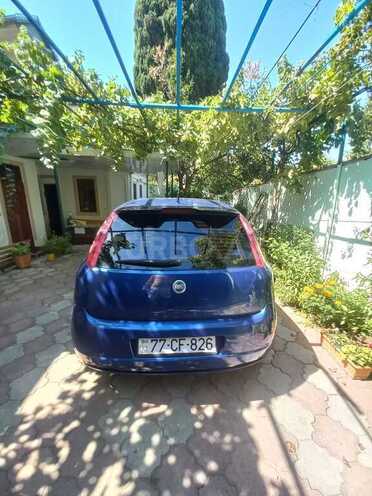 Fiat Punto-3