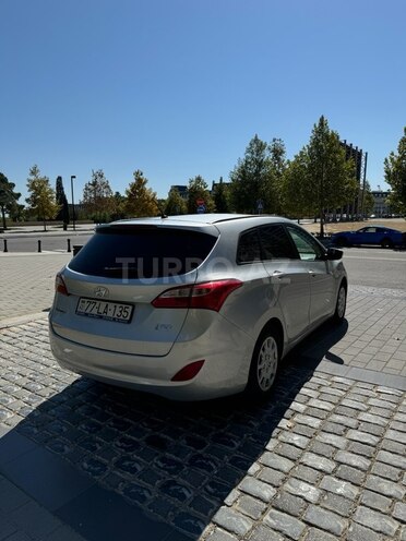 Hyundai i30 2013, 198,000 km - 1.6 л - Bakı