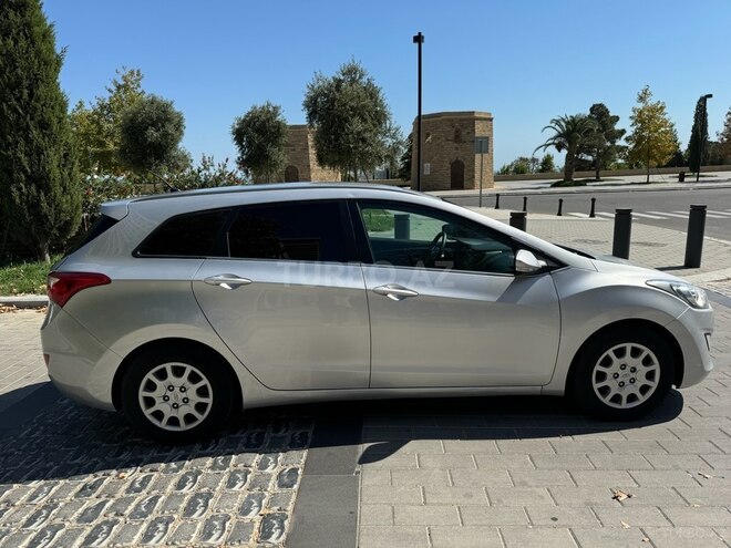 Hyundai i30 2013, 198,000 km - 1.6 л - Bakı