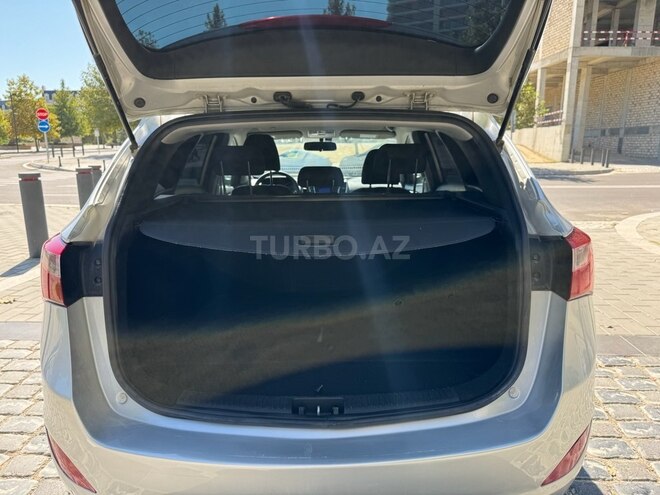 Hyundai i30 2013, 198,000 km - 1.6 л - Bakı