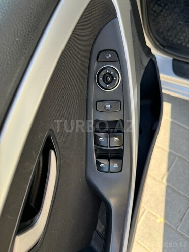 Hyundai i30 2013, 198,000 km - 1.6 л - Bakı