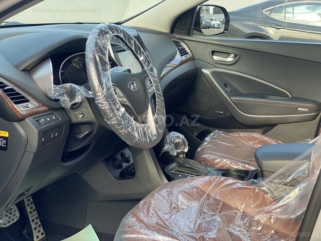 Hyundai  2014, 196,000 km - 2.2 л - Bakı