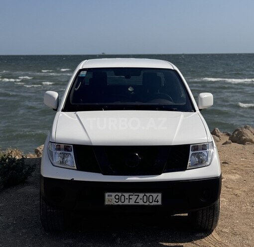 Nissan Navara 2011, 398,000 km - 3.5 l - Bakı