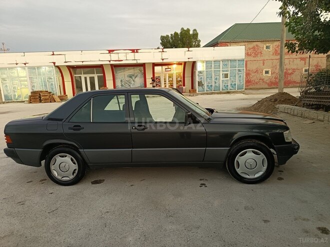 Mercedes 190 1991, 380,000 km - 2.0 l - Bakı