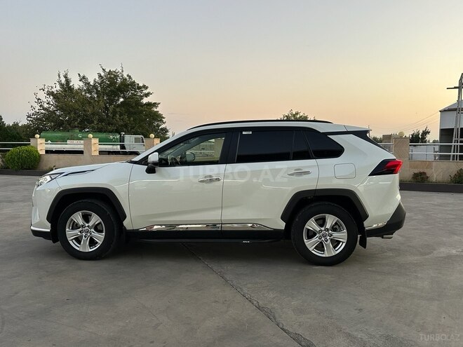 Toyota RAV4 2021, 77,400 km - 2.0 л - Bərdə