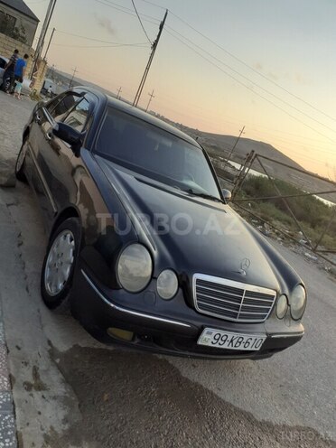 Mercedes E 220 d 2000, 701,000 km - 2.2 l - Bakı
