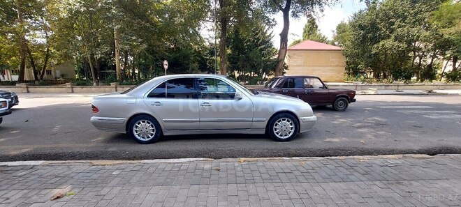 Mercedes E 220 d 1999, 315,000 km - 2.2 л - Masallı