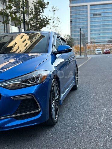 Hyundai Elantra 2016, 218,871 km - 1.6 л - Bakı