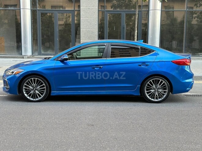 Hyundai Elantra 2016, 218,871 km - 1.6 л - Bakı
