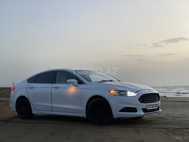 Ford Fusion (North America) 2015, 252,000 km - 2.0 l - Bakı