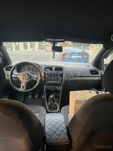 Volkswagen Polo 2011, 510,000 km - 1.6 l - Bakı