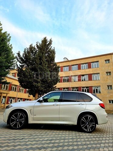 BMW X5 2015, 141,000 km - 3.0 l - Bakı