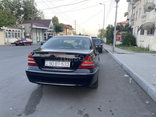 Mercedes C 240 2000, 427,000 km - 2.6 l - Şəki