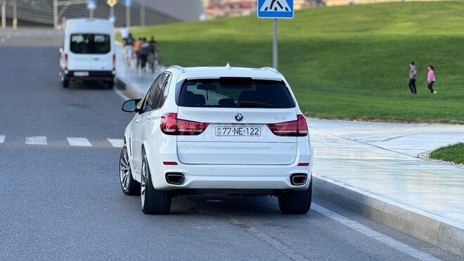 BMW X5 2016, 169,300 km - 3.0 l - Bakı