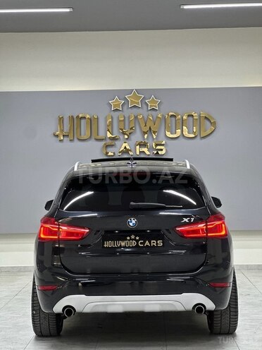 BMW X1-10