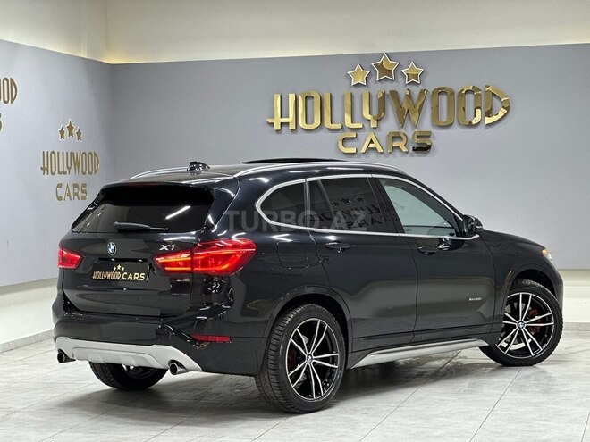 BMW X1-9