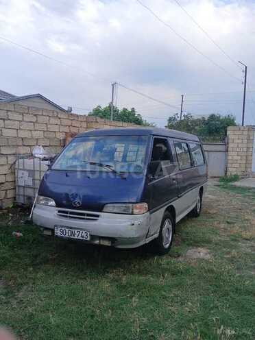 Hyundai H 100 1997, 560,000 km - 2.5 l - Quba