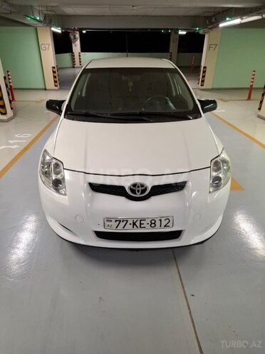 Toyota Auris 2007, 228,400 km - 1.4 l - Bakı