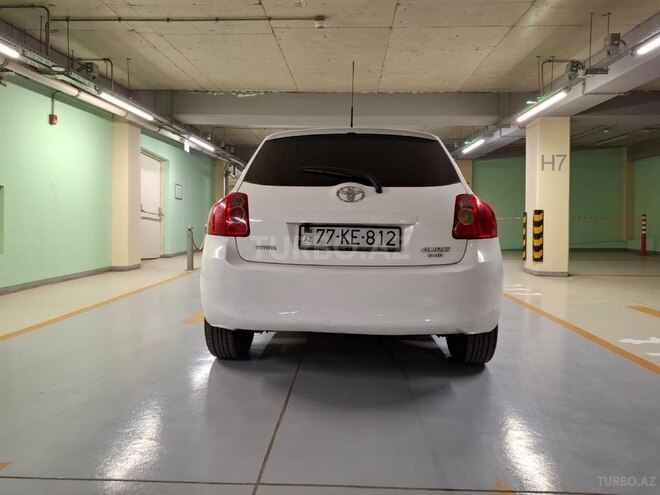 Toyota Auris 2007, 228,400 km - 1.4 l - Bakı