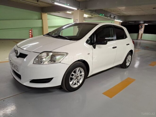 Toyota Auris 2007, 228,400 km - 1.4 l - Bakı