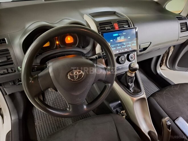 Toyota Auris 2007, 228,400 km - 1.4 l - Bakı