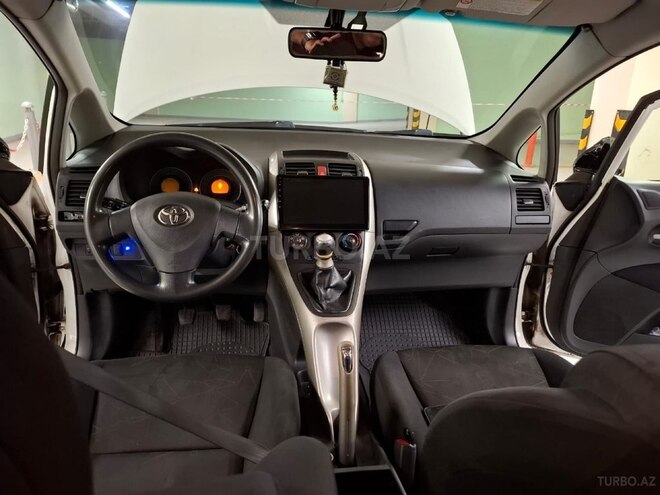 Toyota Auris 2007, 228,400 km - 1.4 l - Bakı