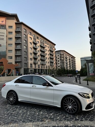 Mercedes C 300-9