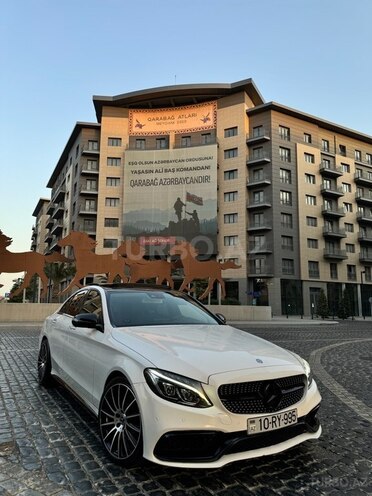 Mercedes C 300-8