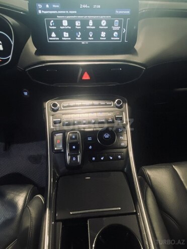 Hyundai Santa Fe 2021, 68,000 km - 2.5 l - Bakı