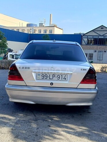 Mercedes C 220 d 2000, 280,000 km - 2.2 l - Bakı