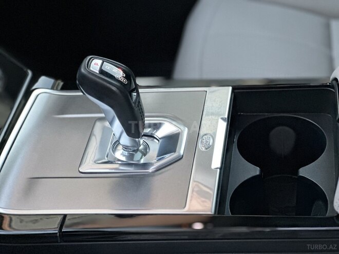 Land Rover RR Evoque-15