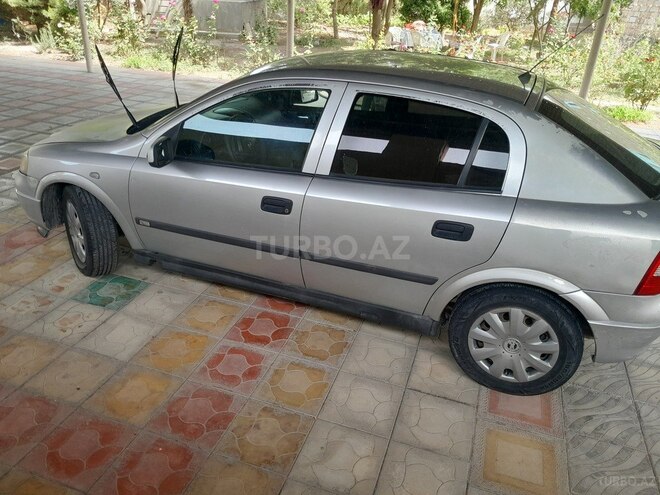 Opel Astra 1998, 401,000 km - 1.6 l - Salyan