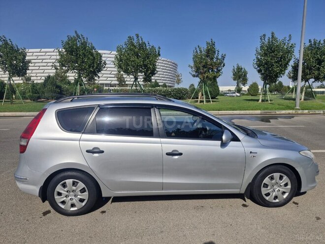 Hyundai i30 2008, 300,000 km - 1.6 l - Bakı