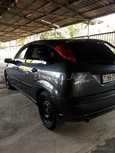 Ford Focus 2002, 300,000 km - 1.6 л - Bakı