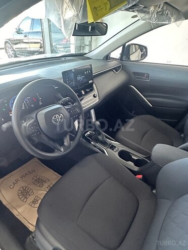 Toyota Corolla Cross-9