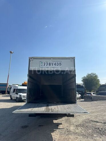 Mercedes Atego 818-8