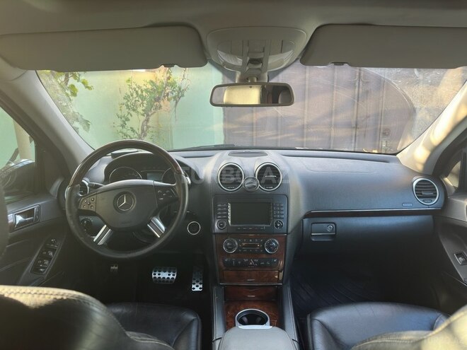 Mercedes GL 550-6