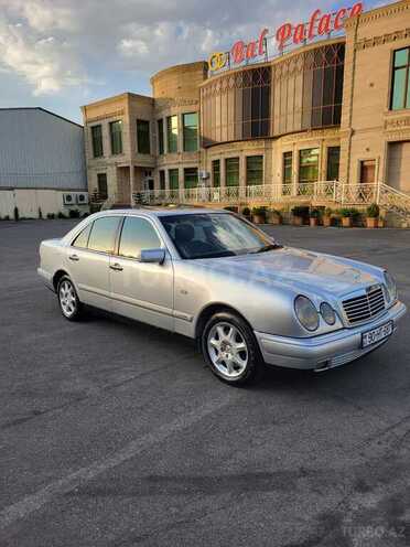 Mercedes E 280 1998, 450,000 km - 2.8 l - Bakı