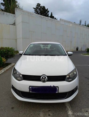Volkswagen Polo 2012, 95,000 km - 1.6 л - Bakı