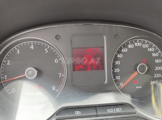 Volkswagen Polo 2012, 95,000 km - 1.6 л - Bakı