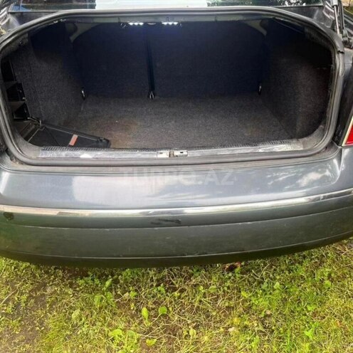 Volkswagen Passat 2002, 386,600 km - 1.8 l - İsmayıllı