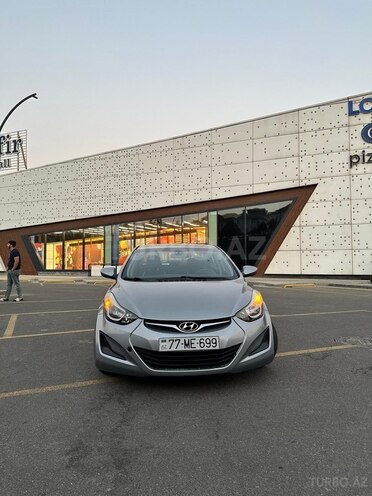 Hyundai Elantra 2015, 189,581 km - 1.8 l - Bakı