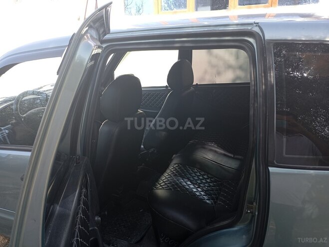 Chevrolet Niva 2008, 176,401 km - 1.7 л - Gəncə
