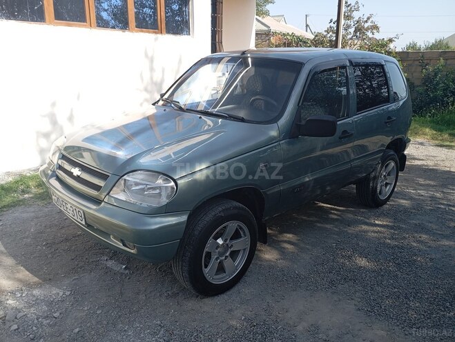 Chevrolet Niva 2008, 176,401 km - 1.7 л - Gəncə