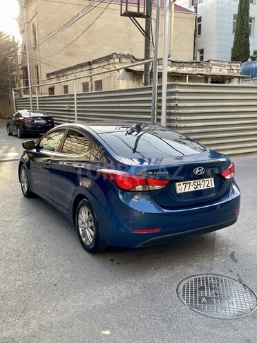 Hyundai Elantra 2015, 107,000 km - 1.8 l - Bakı
