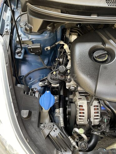 Hyundai Elantra 2015, 107,000 km - 1.8 l - Bakı