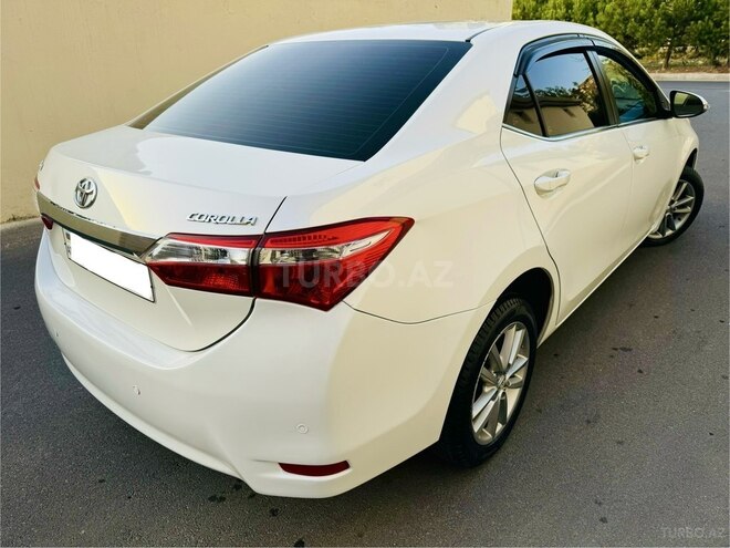 Toyota Corolla 2014, 139,000 km - 1.6 л - Bakı
