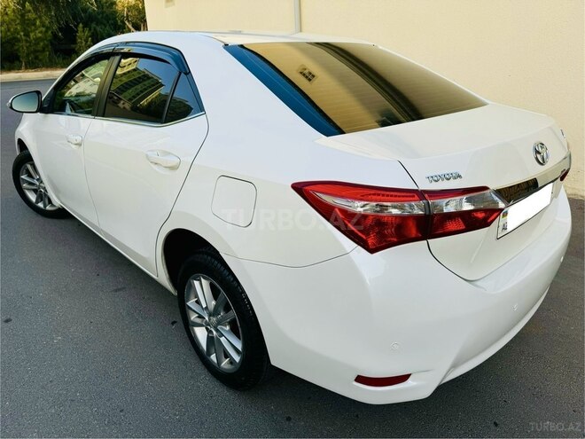 Toyota Corolla 2014, 139,000 km - 1.6 л - Bakı