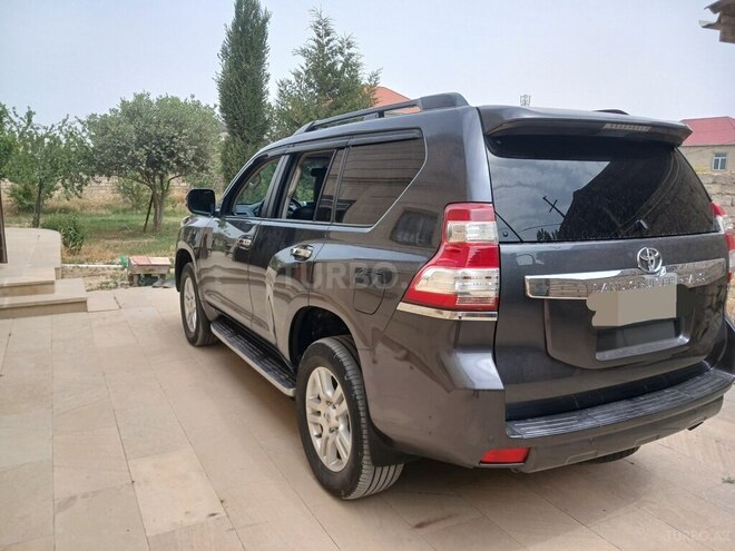 Toyota Land Cruiser Prado 2013, 220,000 km - 3.0 л - Bakı